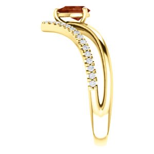 Mozambique Garnet Pear and Diamond Chevron 14k Yellow Gold Ring (.145 Ctw, G-H Color, I1 Clarity), Size 6