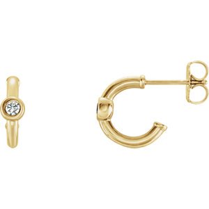 Diamond J-Hoop Earrings, 14k Yellow Gold (.125 Ctw, G-H Color, I1 Clarity )