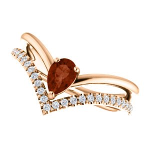 Mozambique Garnet Pear and Diamond Chevron 14k Rose Gold Ring (.145 Ctw,G-H Color, I1 Clarity)