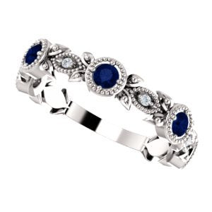 Platinum Blue Sapphire and Diamond Vintage-Style Ring (0.03 Ctw, G-H Color, SI1-SI2 Clarity)