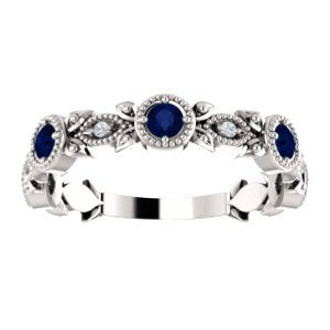 Platinum Blue Sapphire and Diamond Vintage-Style Ring (0.03 Ctw, G-H Color, SI1-SI2 Clarity)