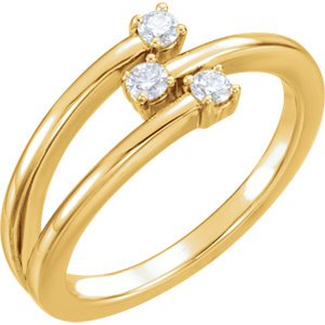 3-Stone Diamond Past, Present, Future Ring, 14k Yellow Gold, Size 7 (.20 Ctw, GH Color, I1 Clarity)