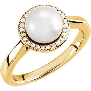 White Freshwater Cultured Pearl and Diamond Halo Ring, 14k Yellow Gold (7.5-8mm) (.08Ctw, G-H Color, I1 Clarity)