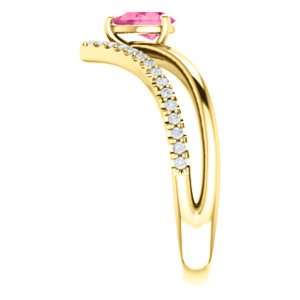Pink Tourmaline Pear and Diamond Chevron 14k Yellow Gold Ring (.145 Ctw,G-H Color, I1 Clarity)