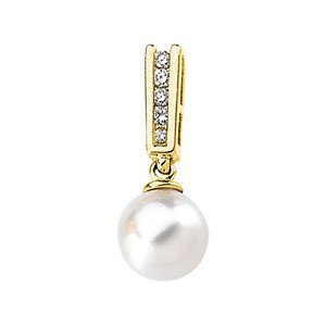 14k White Gold Akoya Cultured Pearl and Diamond Pendant