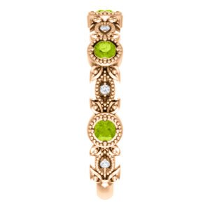 Peridot and Diamond Vintage-Style Ring, 14k Rose Gold (0.03 Ctw, G-H Color, I1 Clarity)
