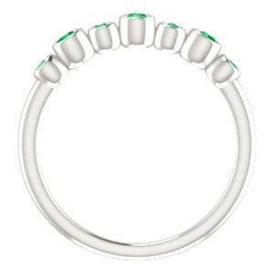 Platinum Emerald 7-Stone 3.25mm Ring