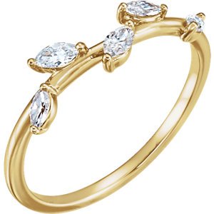 Petite Diamond Leaf Ring, 14k Yellow Gold (1/3 Ctw, Color GHI, Clarity, Size 9