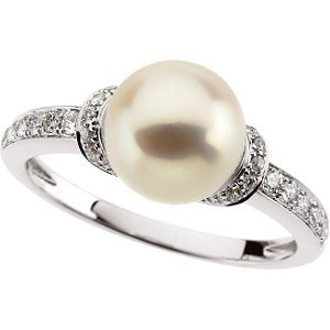 White Cultured Freshwater Pearl and Diamond Ring, 14k White Gold (8mm) (.2Ctw, H-I Color, I1 Clarity)