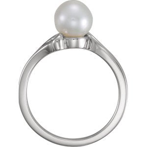Platinum White Freshwater Cultured Pearl Ring (7.00-7.50 mm) Size 7.25