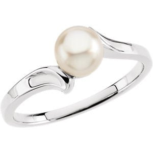 White Akoya Cultured Pearl Bypass Ring, 14k White Gold (5.5mm) Size 8.25