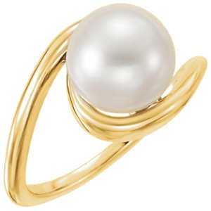 White Freshwater Cultured Pearl Bypass Ring, 14k Yellow Gold (9.5-10.00mm) Size 7