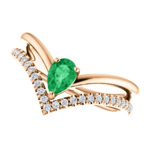 Chatham Created Emerald Pear and Diamond Chevron 14k Rose Gold Ring (.145 Ctw,G-H Color, I1 Clarity)
