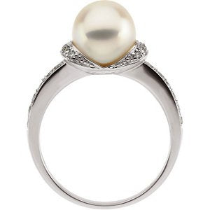 White Cultured Freshwater Pearl and Diamond Ring, 14k White Gold (8mm) (.2Ctw, H-I Color, I1 Clarity)