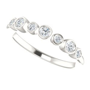 Diamond 7-Stone 3.25mm Ring, Sterling Silver (.08 Ctw, G-H Color, I1 Clarity) Size 6.25