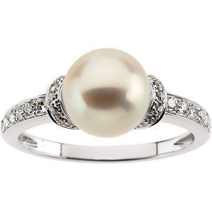 White Cultured Freshwater Pearl and Diamond Ring, 14k White Gold (8mm) (.2Ctw, H-I Color, I1 Clarity)