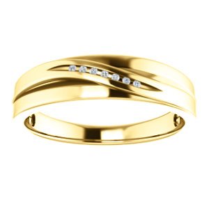 Men's 7-Stone Diamond Wedding Band, 14k Yellow Gold (.10 Ctw, Color G-H, SI2-SI3 Clarity) Size 9.75