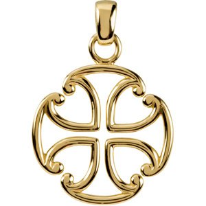 14k Yellow Gold Maltese Cross Pendant