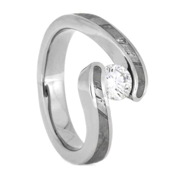 The Men's Jewelry Store (Unisex Jewelry) Diamond Seymchan Meteorite 10mm Comfort-Fit Titanium Engagement Ring