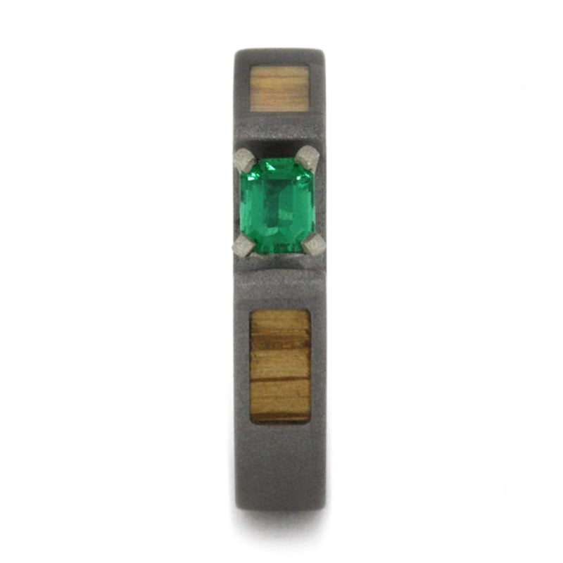 Emerald Cathedral, Oak Wood 4mm Comfort-Fit Sandblast Titanium Band