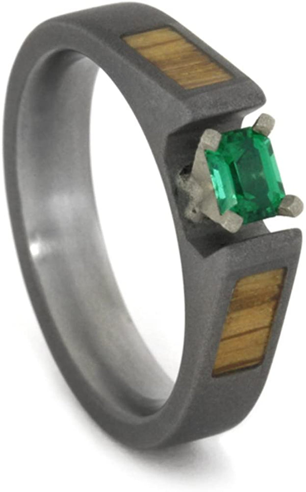 Emerald with Oak Wood Panels 4mm Comfort-Fit Sandblasted Titanium Band, Size 5.75