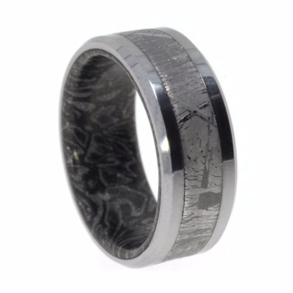 Gibeon Meteorite Inlay, Titanium 8mm Comfort-Fit Mokume Gane Band