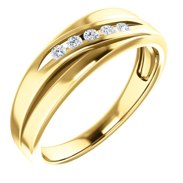 Men's 7-Stone Diamond Wedding Band, 14k Yellow Gold (.16 Ctw, Color G-H, SI2-SI3 Clarity) Size 10