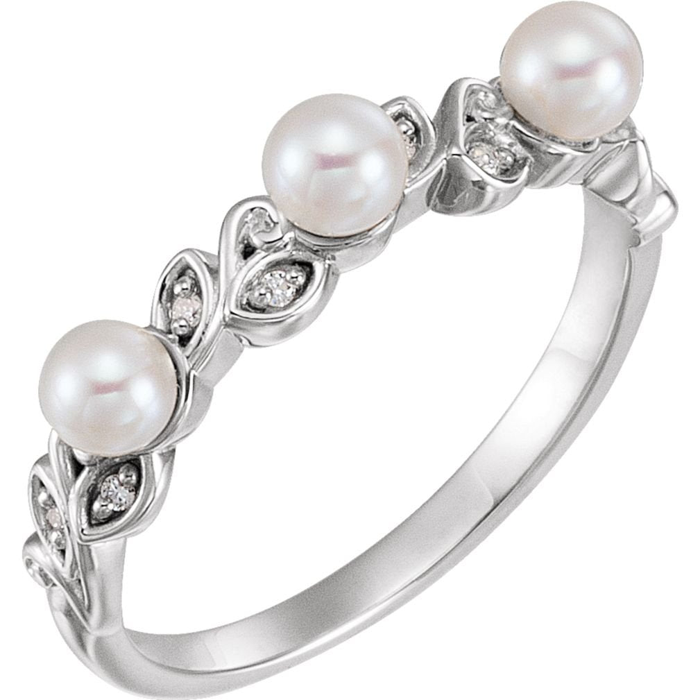 Platinum White Cultured Pearl, Diamond Stackable Leaf Ring (3.5mm)(.03Ctw, Color G-H, Clarity SI2-SI3)