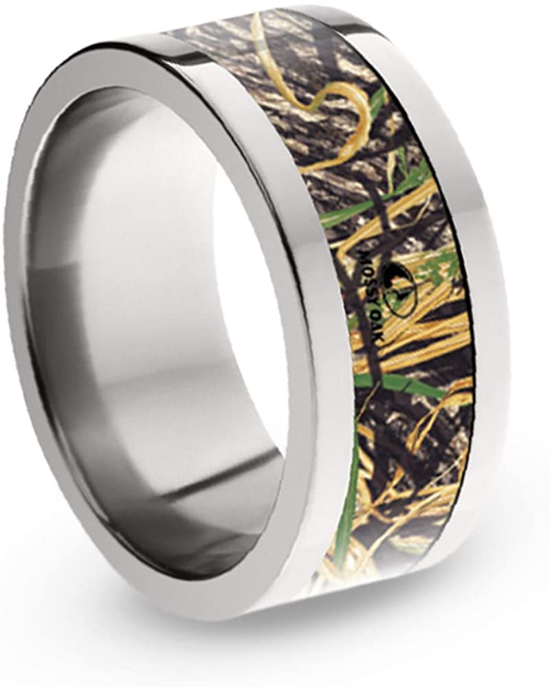 Mossy Oak Shadow Grass Camo 8mm Comfort-Fit Titanium Ring, Size 8